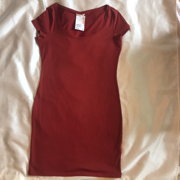 NWT 🌸H&M bodycon T-shirt dress - Picture 5 of 8